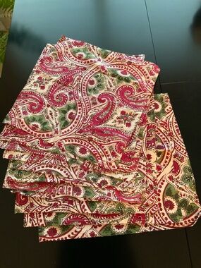 April Cornell Cloth Napkins Set 10 Cotton 15” X 14.5” Cream, Wine & Green